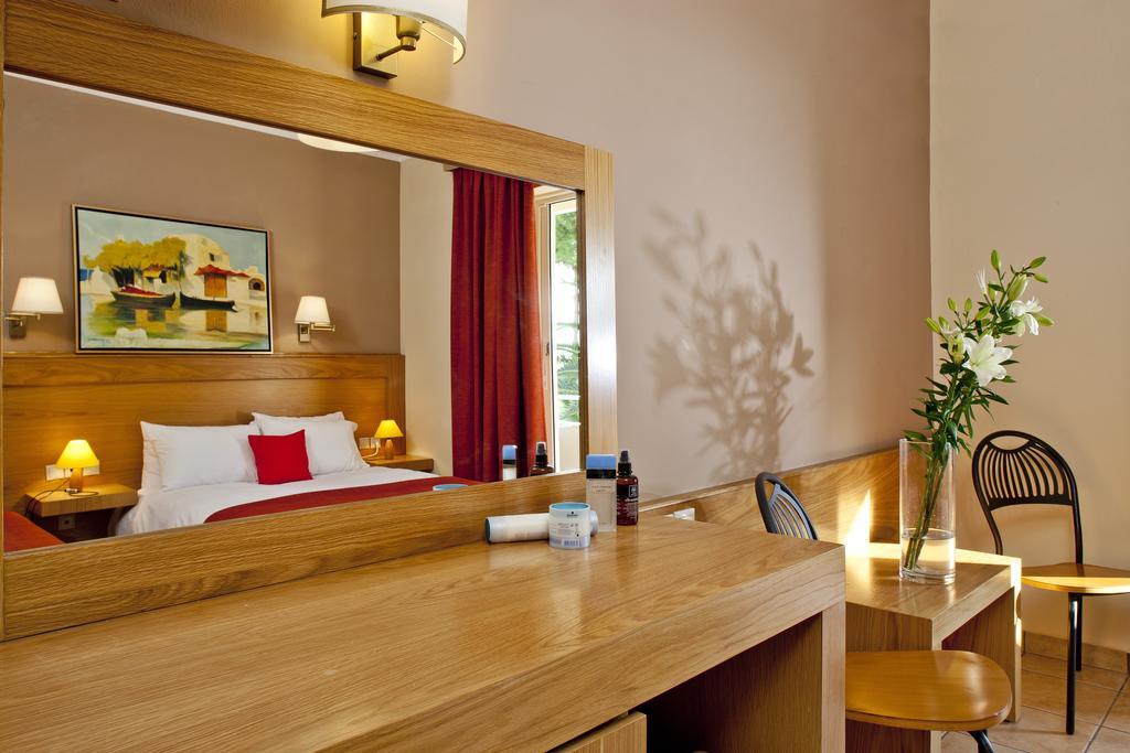 Ionian Sea Hotel & Villas - Aqua Park Kounopetra Room photo