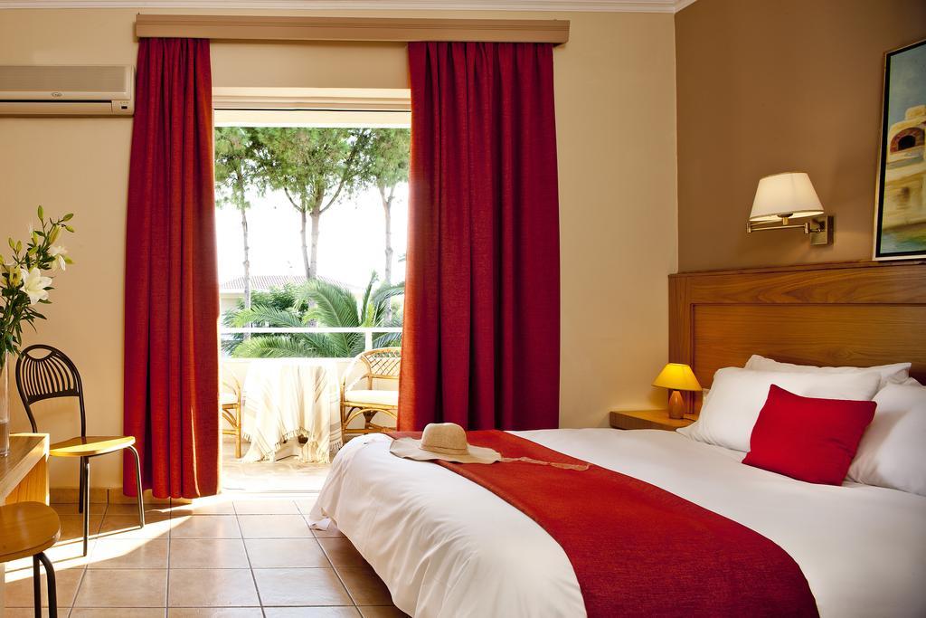 Ionian Sea Hotel & Villas - Aqua Park Kounopetra Room photo